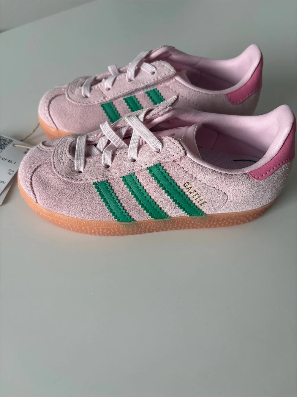 Adidas Originals Gazelle kids' shoes - Pink w/ Court Green stripes & gum soles